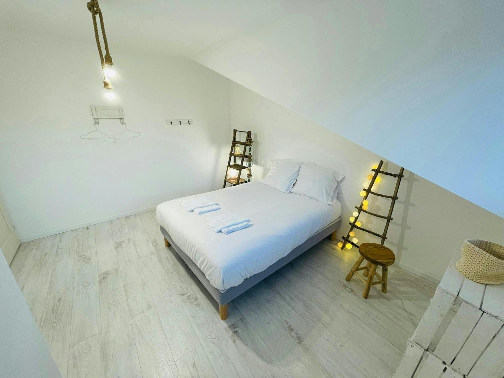 Magnifique Maison Dartiste La Maison Aerts Ρενς Εξωτερικό φωτογραφία